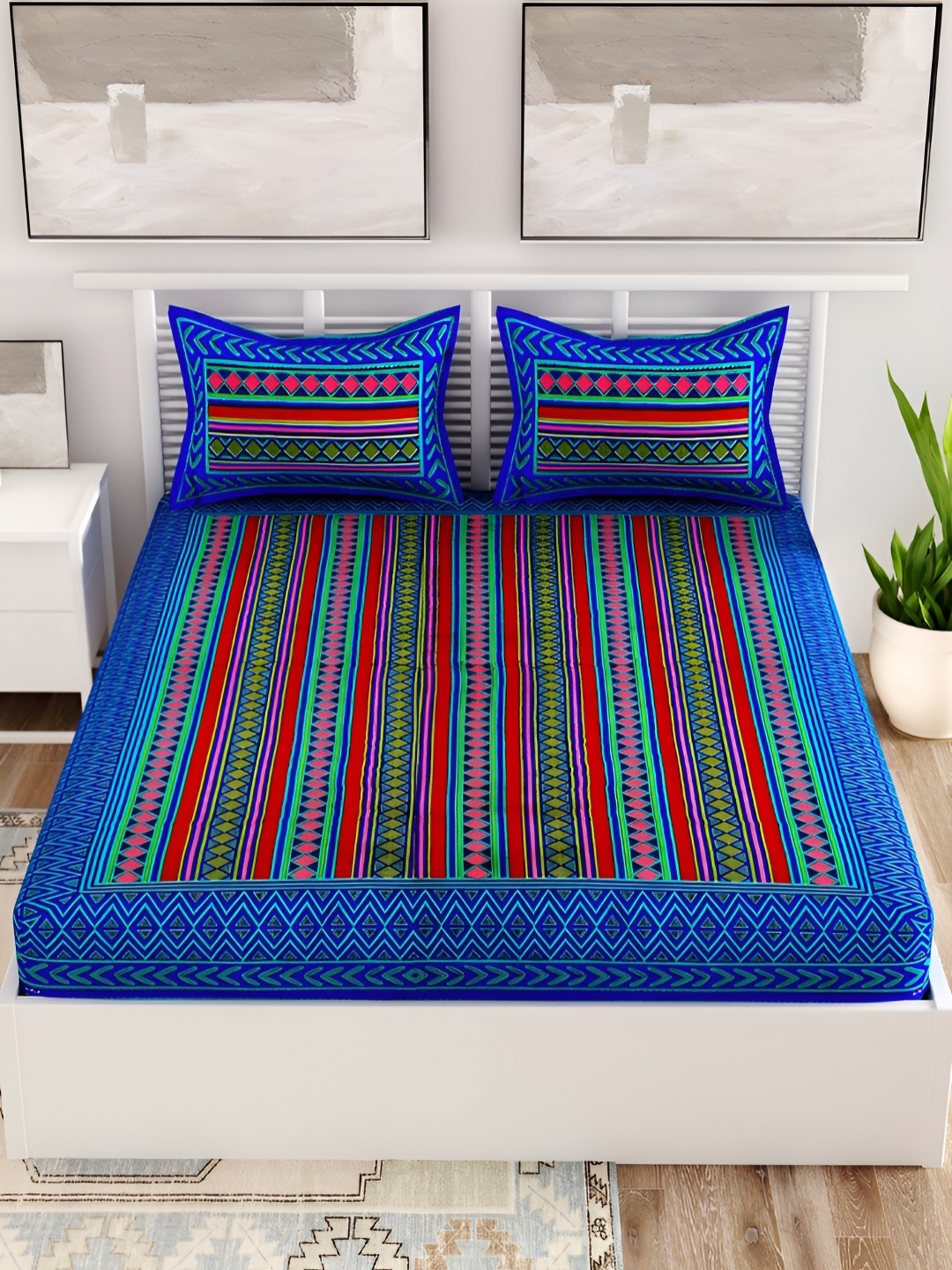 

Aura Blue & Pink Geometric Cotton 120 TC Queen Bedsheet with 2 Pillow Covers