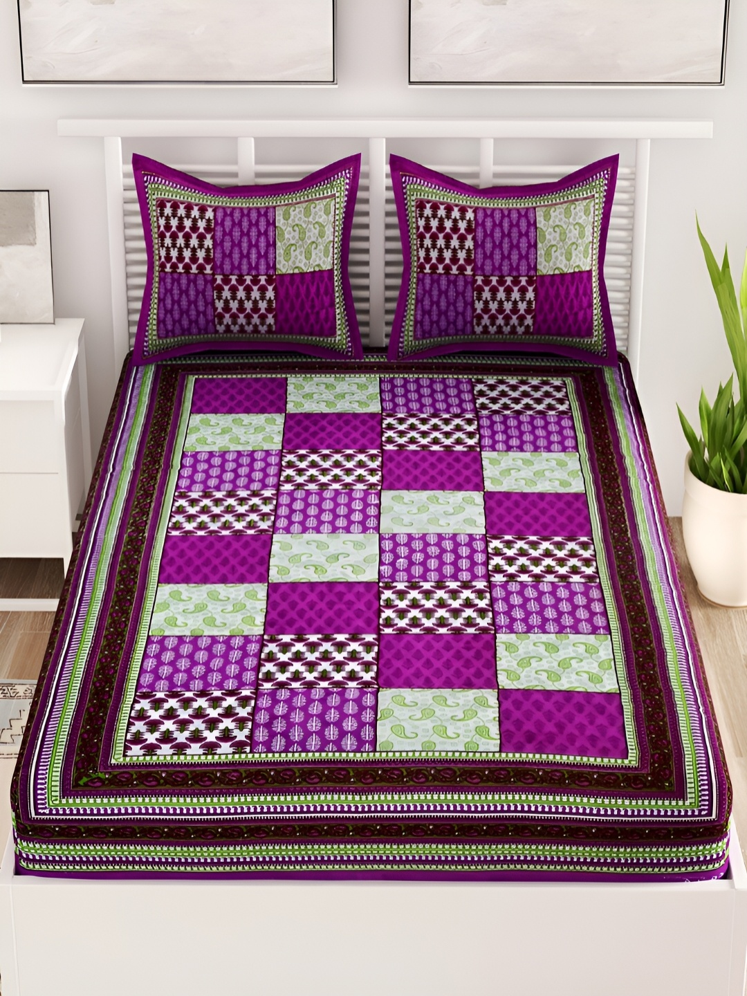 

Aura Purple & Green Geometric Cotton 120 TC Queen Bedsheet with 2 Pillow Covers