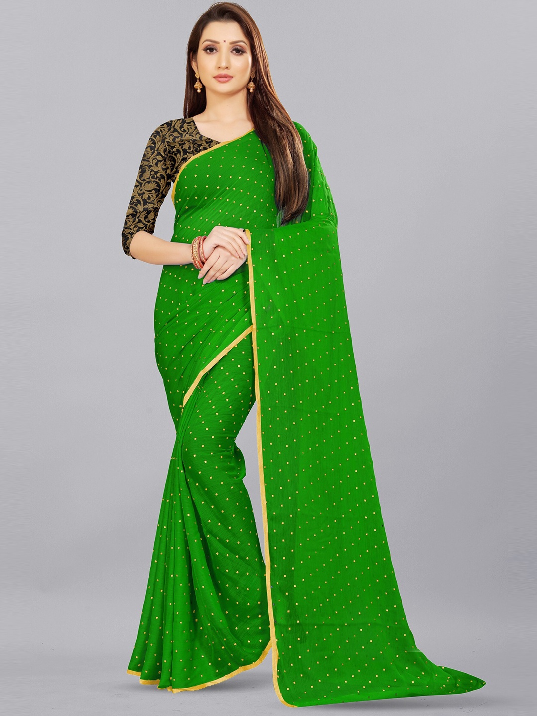 

Aardiva Embellished Zari Pure Chiffon Saree, Green