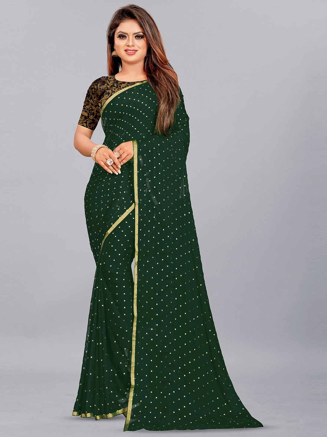 

Aardiva Embellished Zari Pure Chiffon Saree, Green
