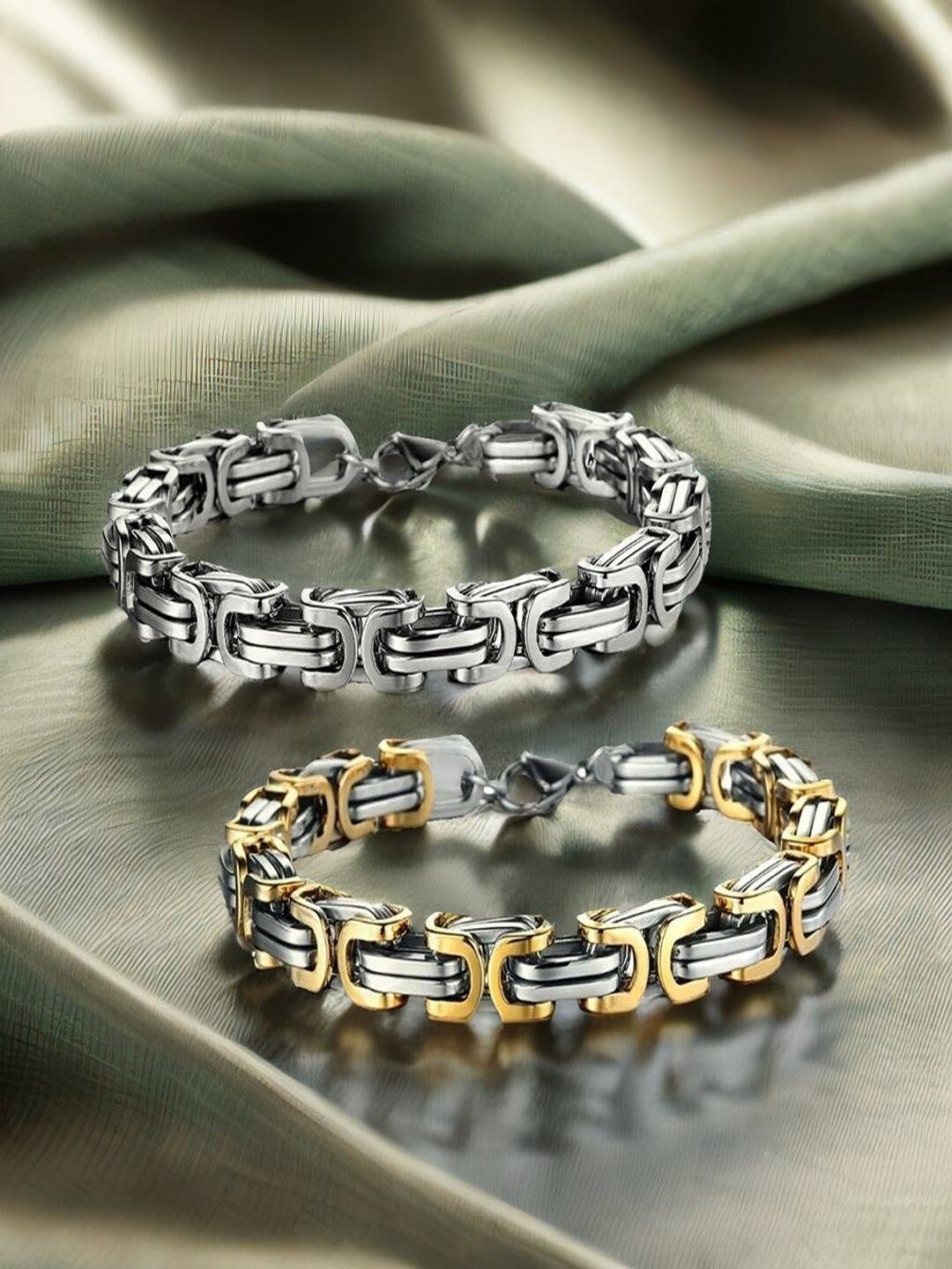 

UNIVERSITY TRENDZ Men Set of 2 Silver-Plated Link Bracelets