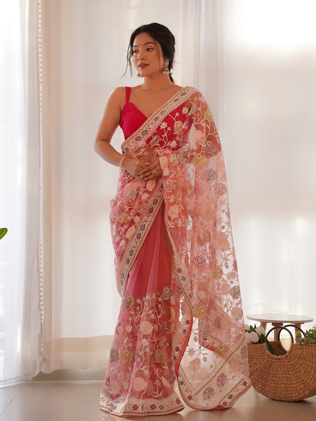 

Anouk Floral Embroidered Net Saree, Pink