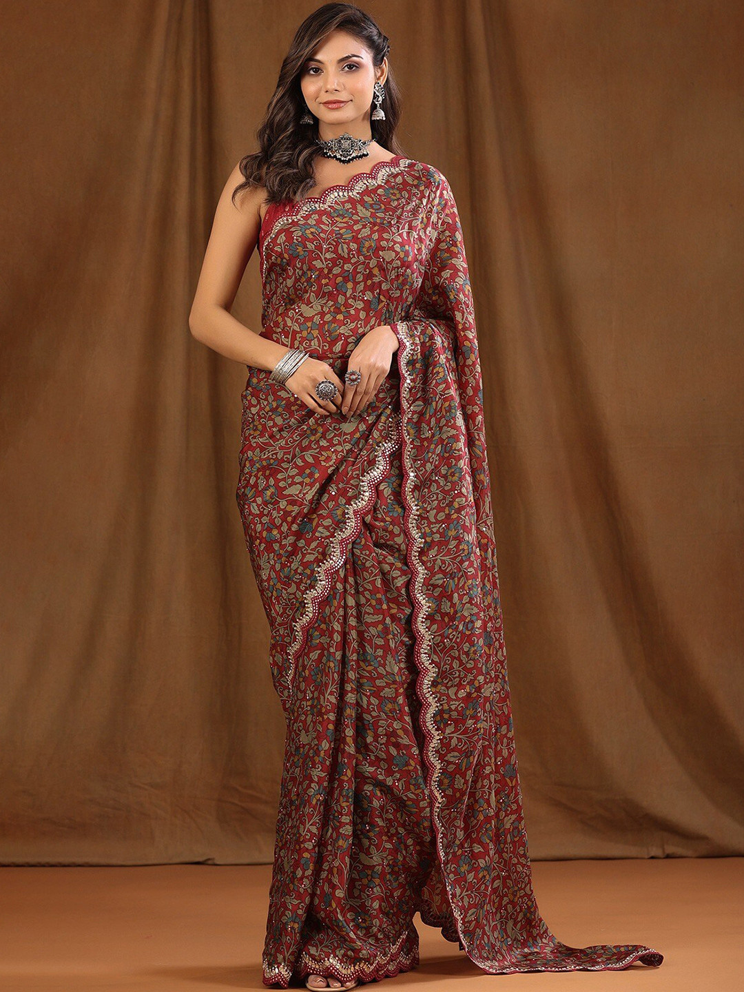 

Anouk Floral Embroidered Silk Blend Saree, Maroon