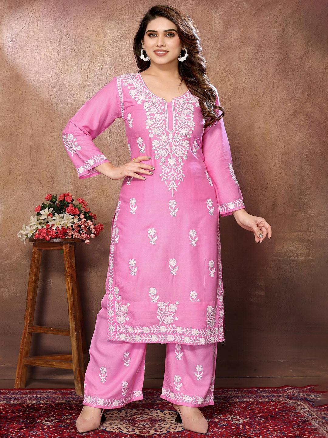 

FABMORA Floral Embroidered Round Neck Chikankari Straight Kurta with Palazzos, Pink