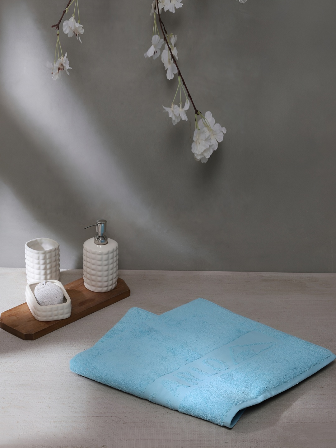 

Monte Carlo Blue Cotton 525 GSM Bath Towel