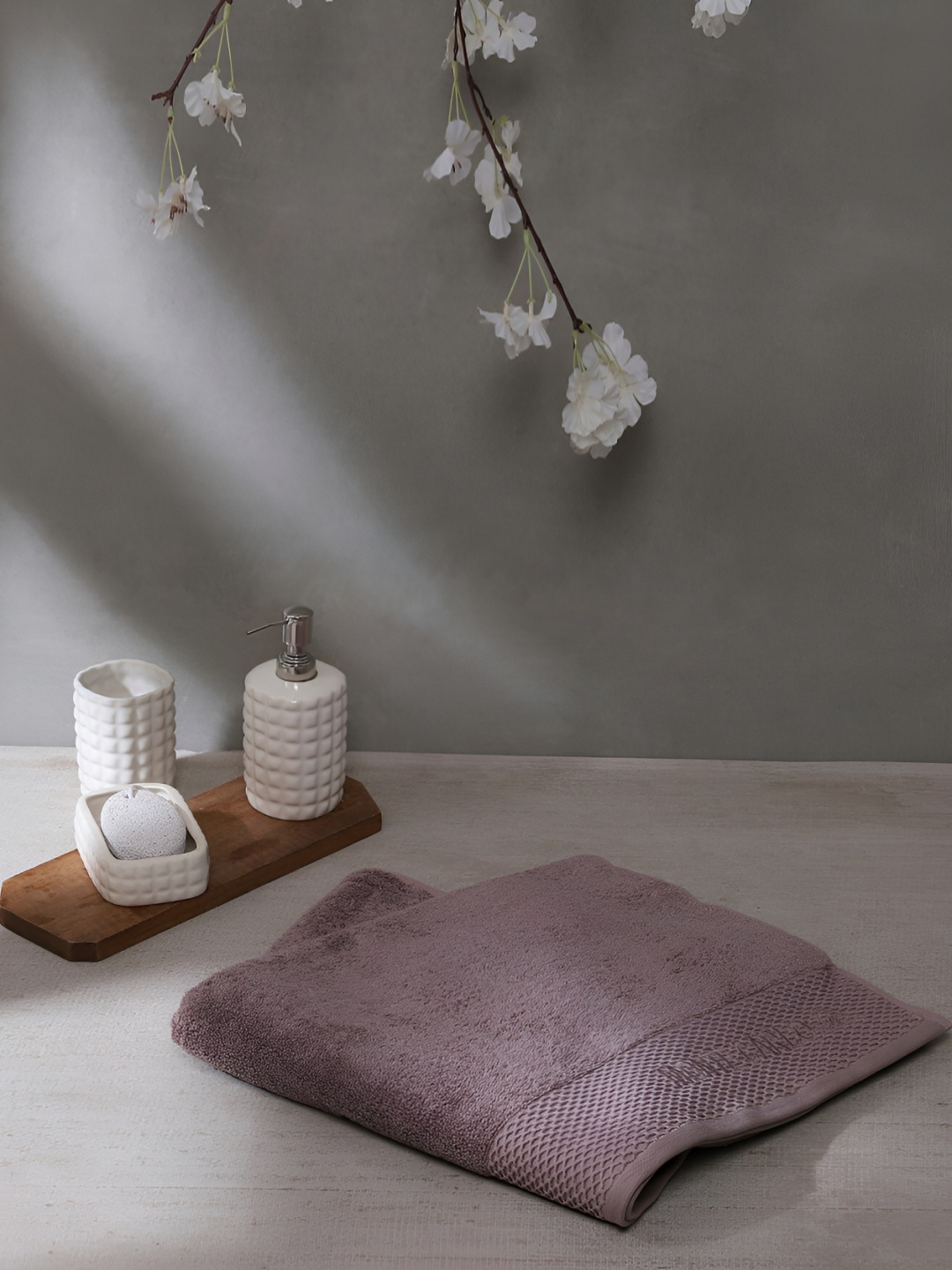 

Monte Carlo Mauve Cotton 650 GSM Bath Towel