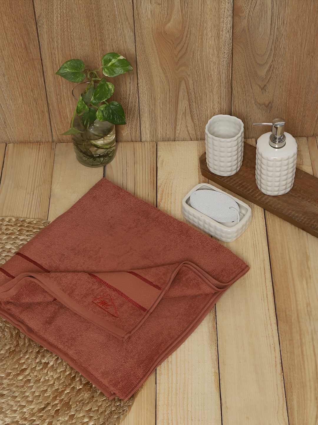 

Monte Carlo Rust Cotton 450 GSM Bath Towel