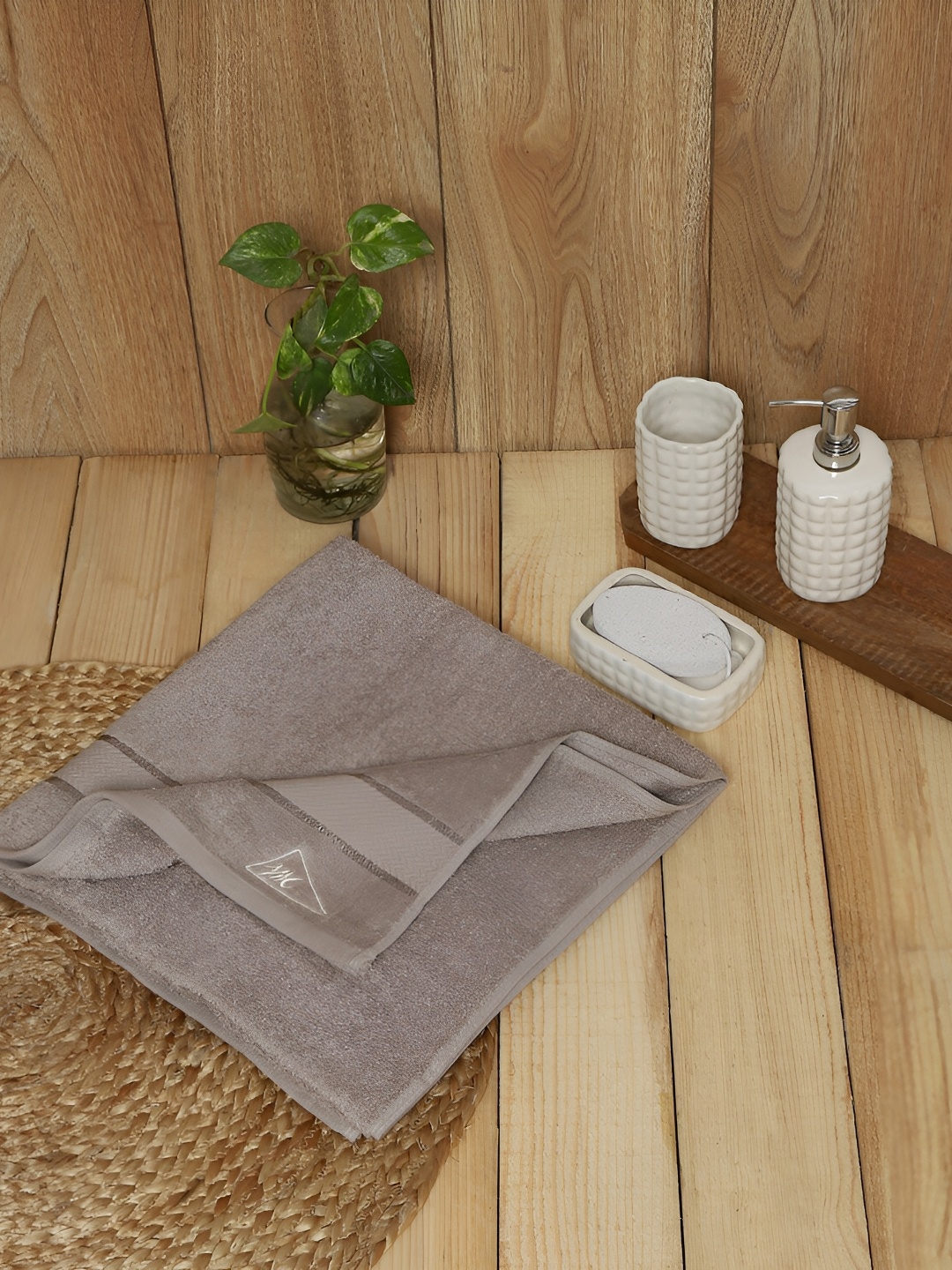 

Monte Carlo Beige Cotton 450 GSM Bath Towel