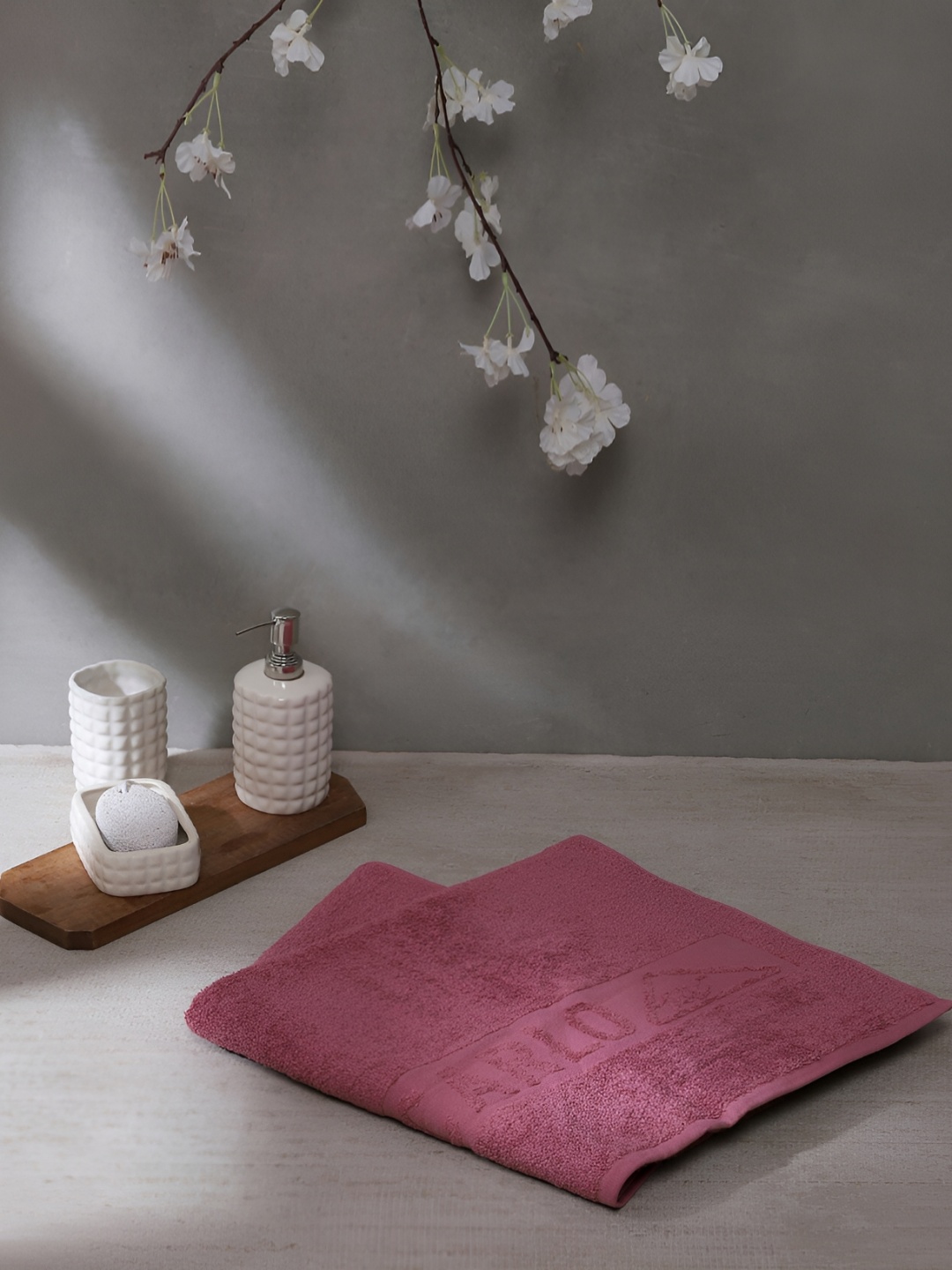 

Monte Carlo Mauve Cotton 525 GSM Bath Towel