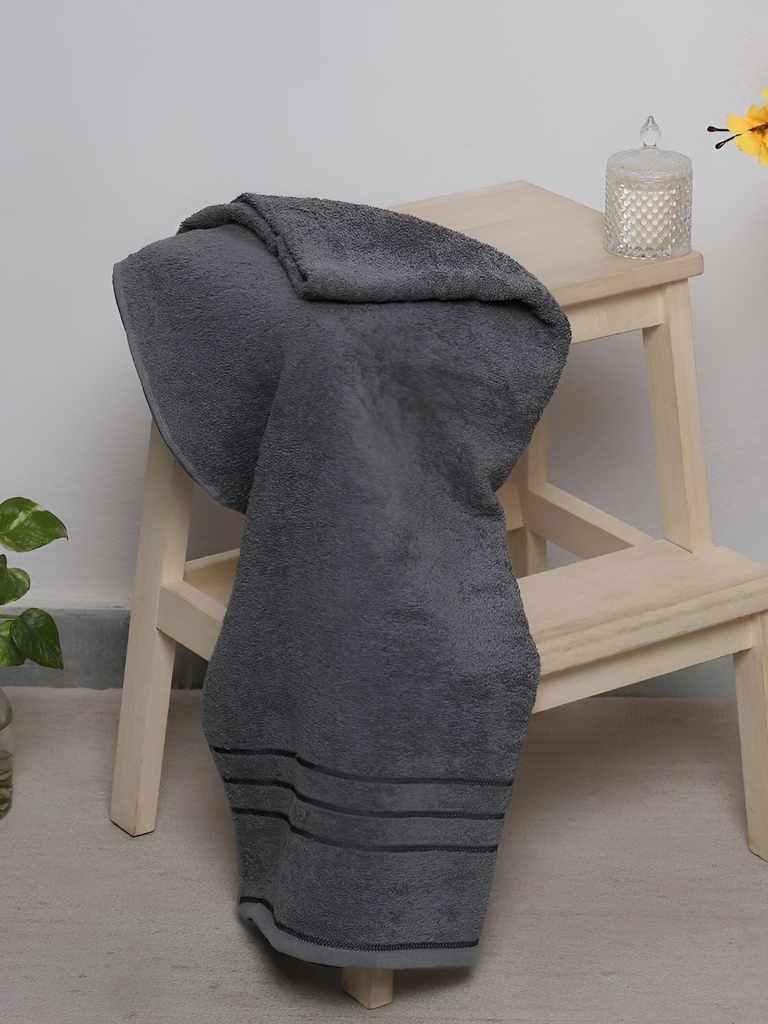 

Monte Carlo Grey Cotton 350 GSM Bath Towel