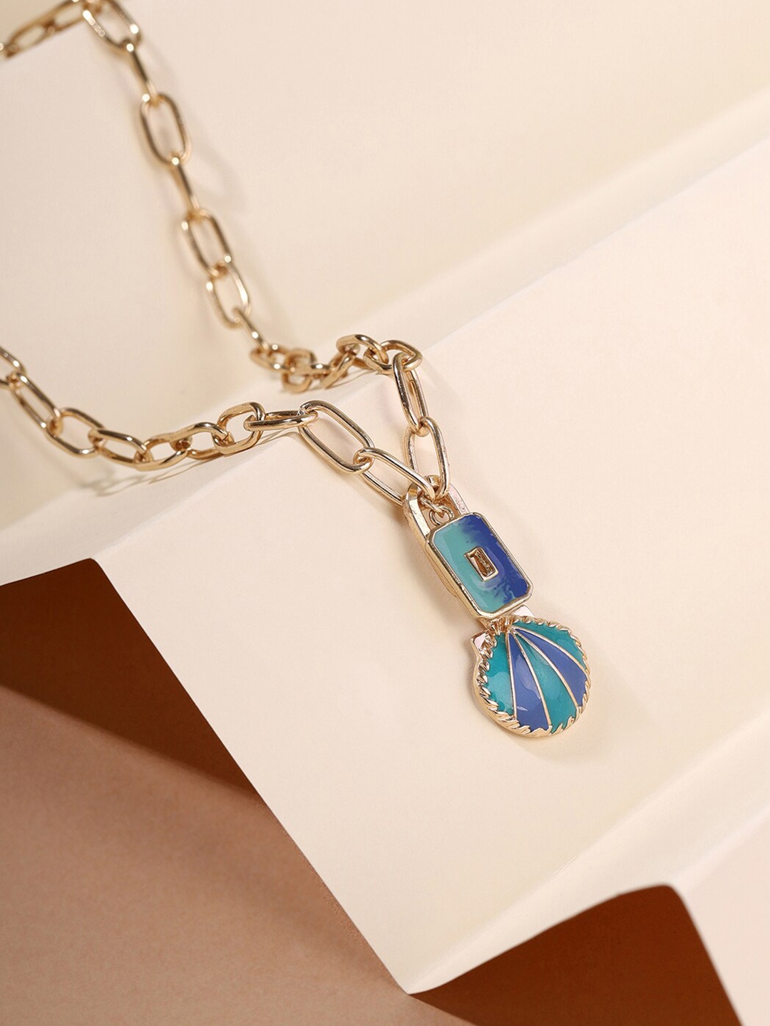 

Priyaasi Gold-Plated Necklace