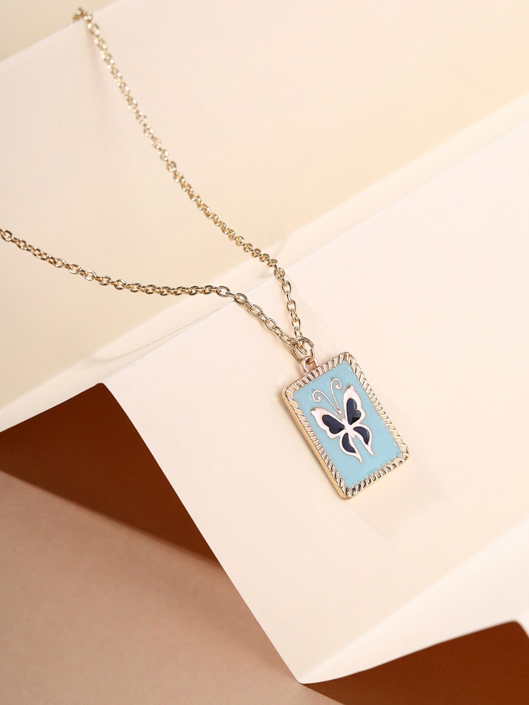 

Priyaasi Brass Gold-Plated Butterfly Minimal Chain