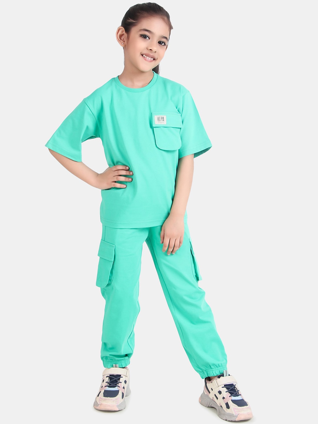 

KEPA Kids Cotton T-Shirt With Joggers, Green