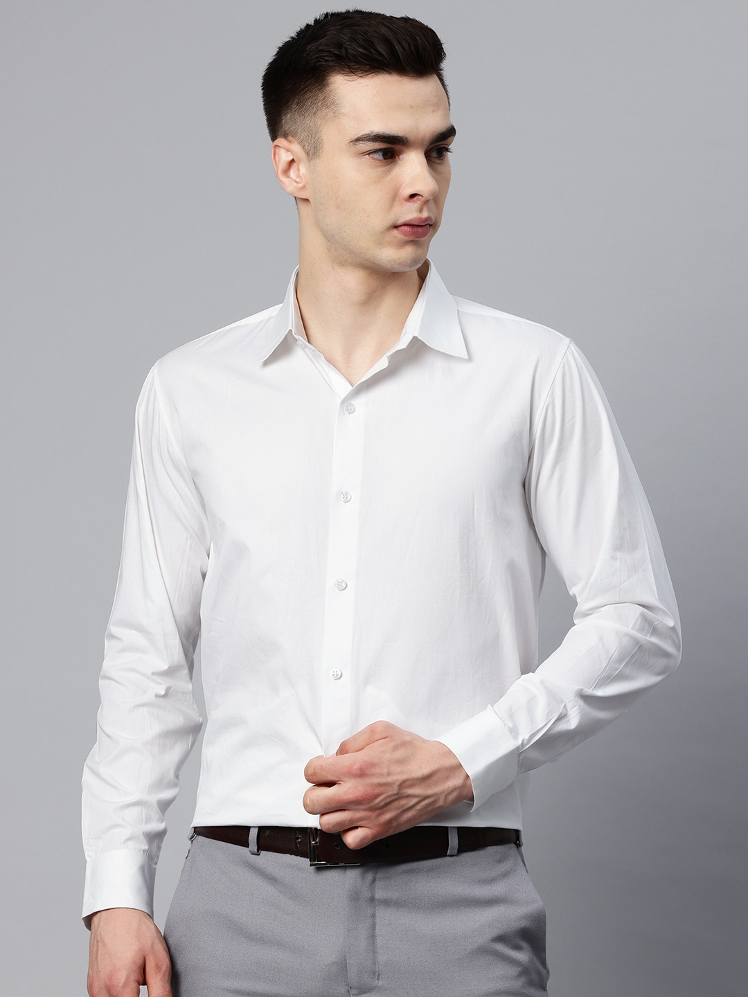 

Monsui Classic Spread Collar Casual Shirt, White