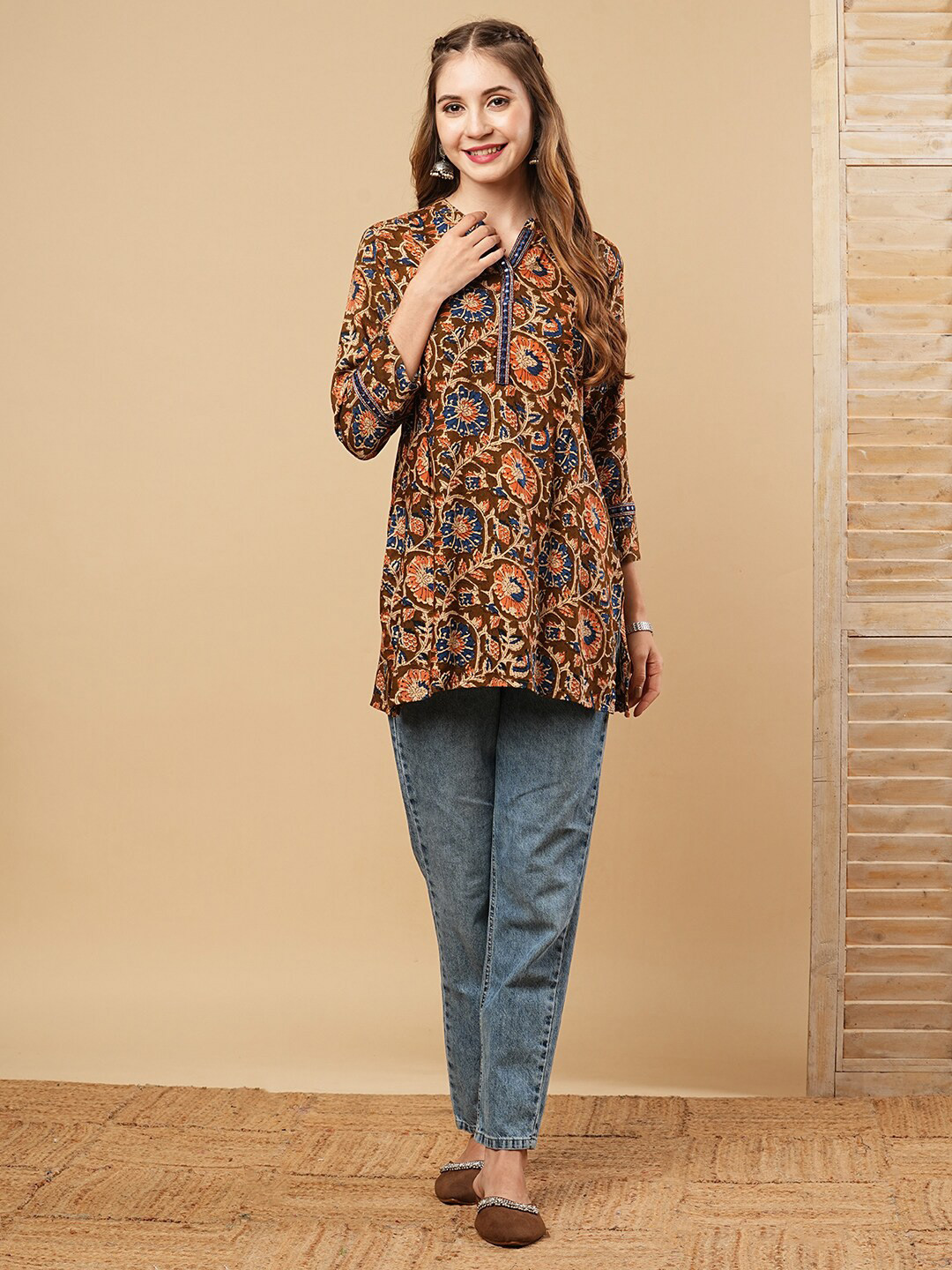 

FASHOR Ethnic Motifs Printed Mandarin Collar Mirror Work Mirror Work Kurti, Brown