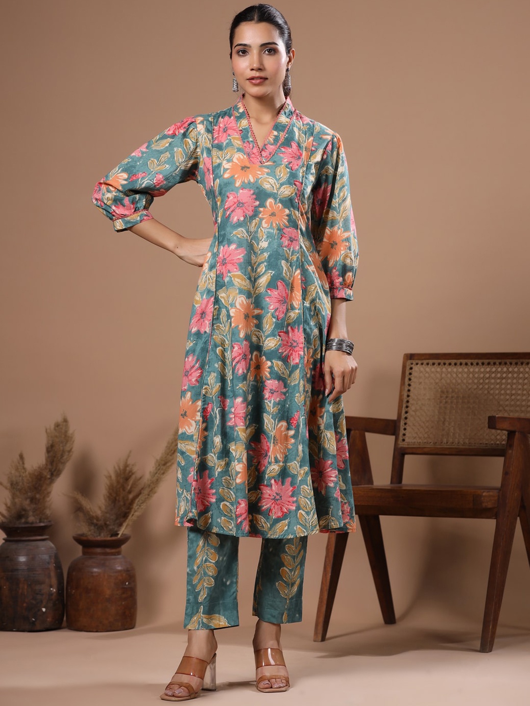 

FASHOR Floral Printed Panelled Pure Cotton A-Line Kurta with Trousers, Green