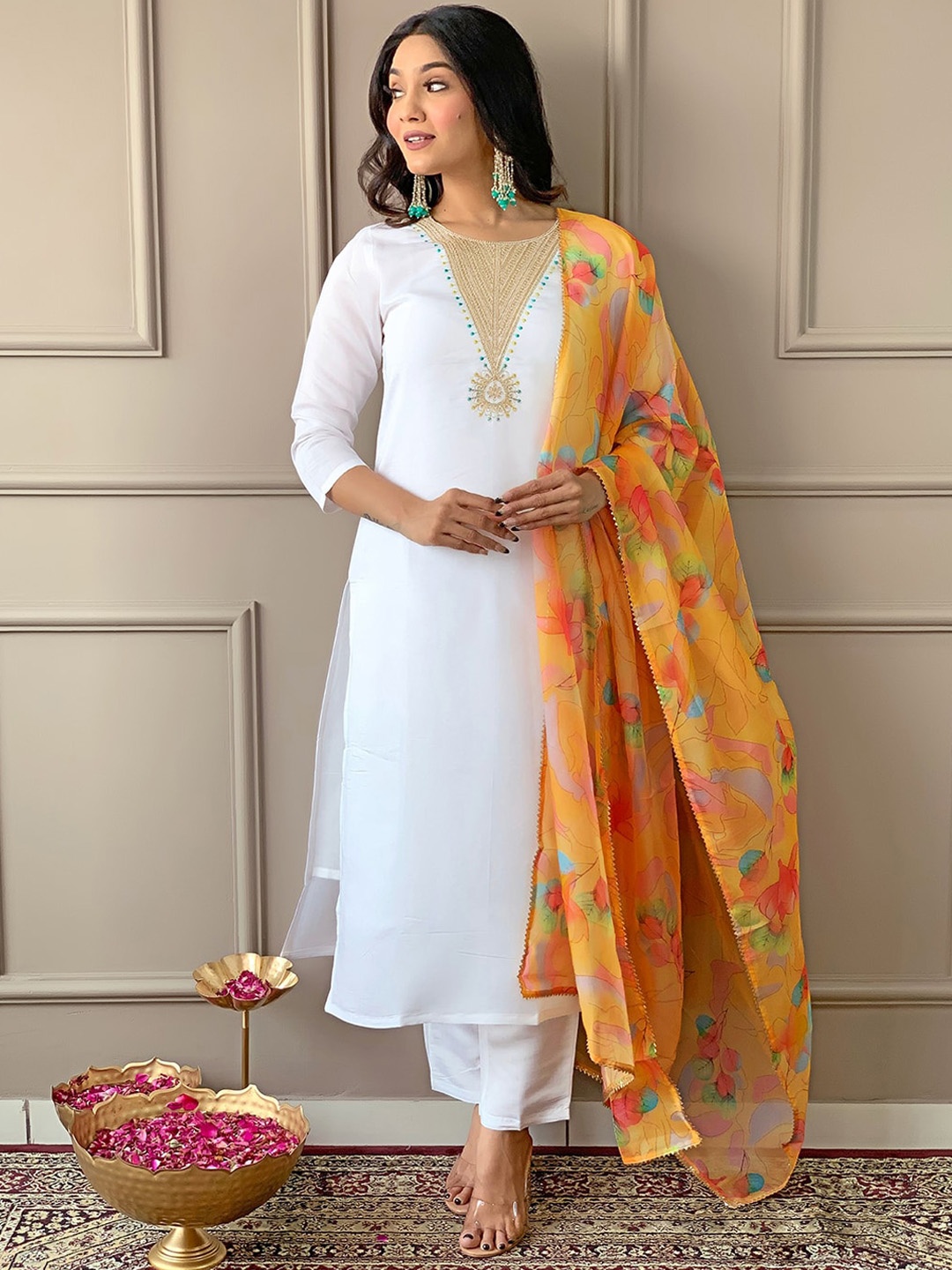 

KALINI Ethnic Motifs Round Neck Three-Quarter Sleeves Kurta with Trousers & With Dupatta, White