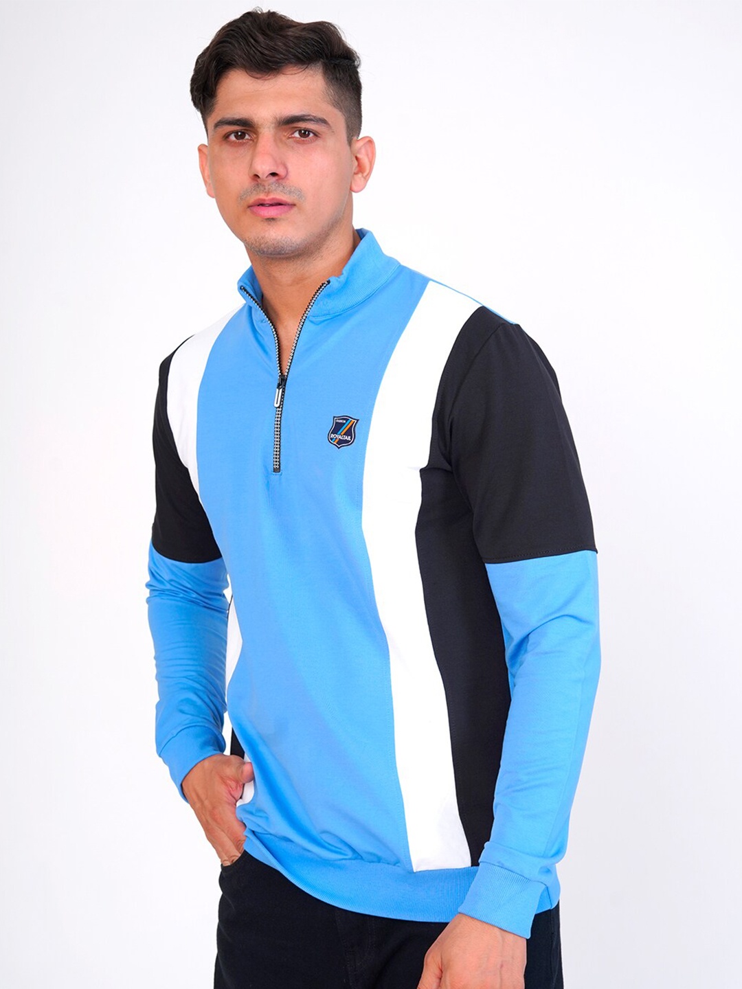 

ROYALTAIL Men Colourblocked Mock Collar Sweatshirt, Blue