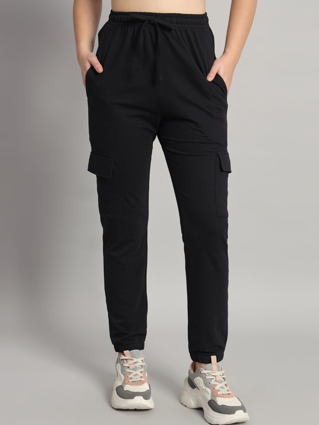 

MKH Women Mid Rise Joggers, Black