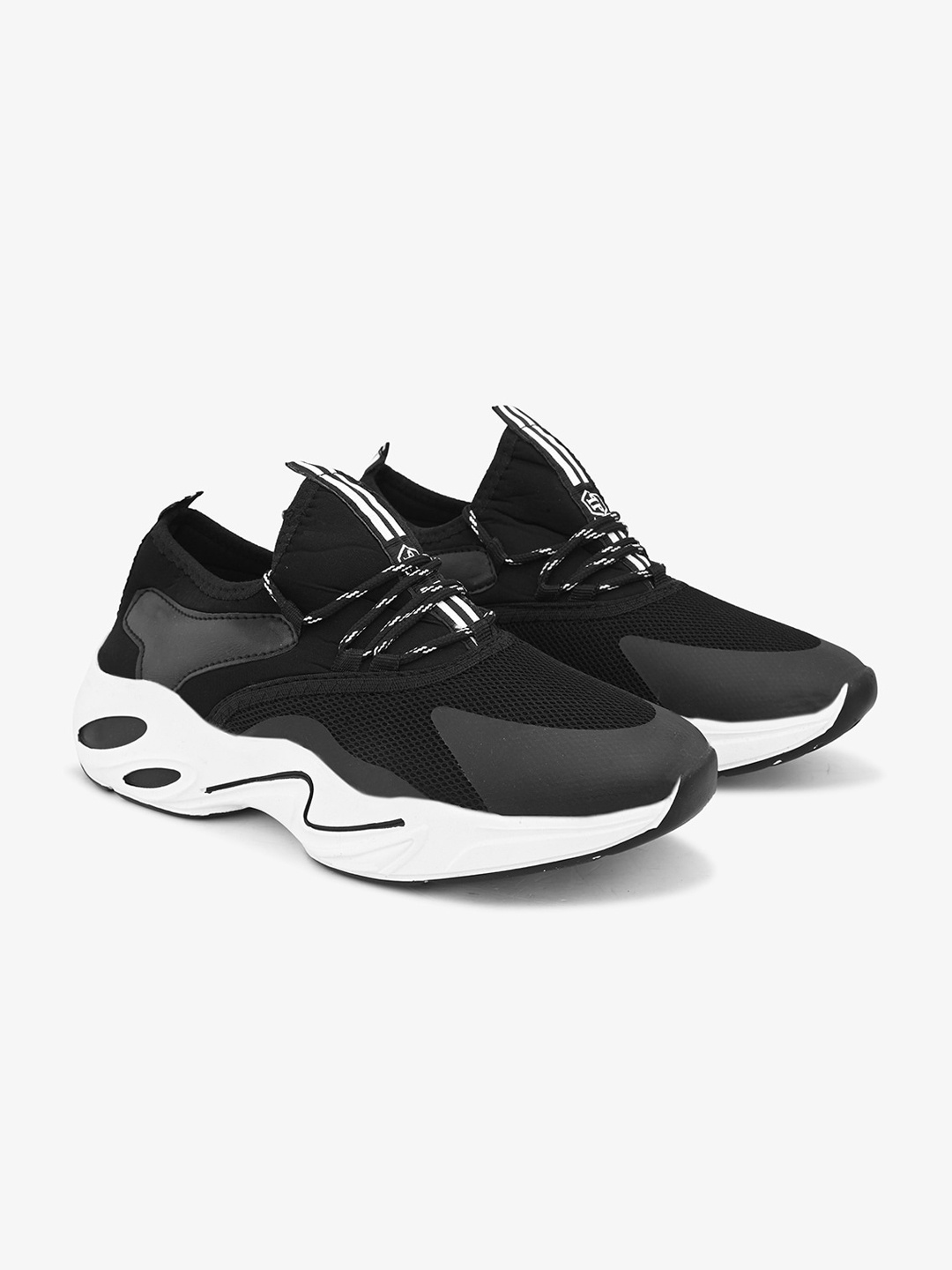 

IMCOLUS Men Textured Sneakers, Black