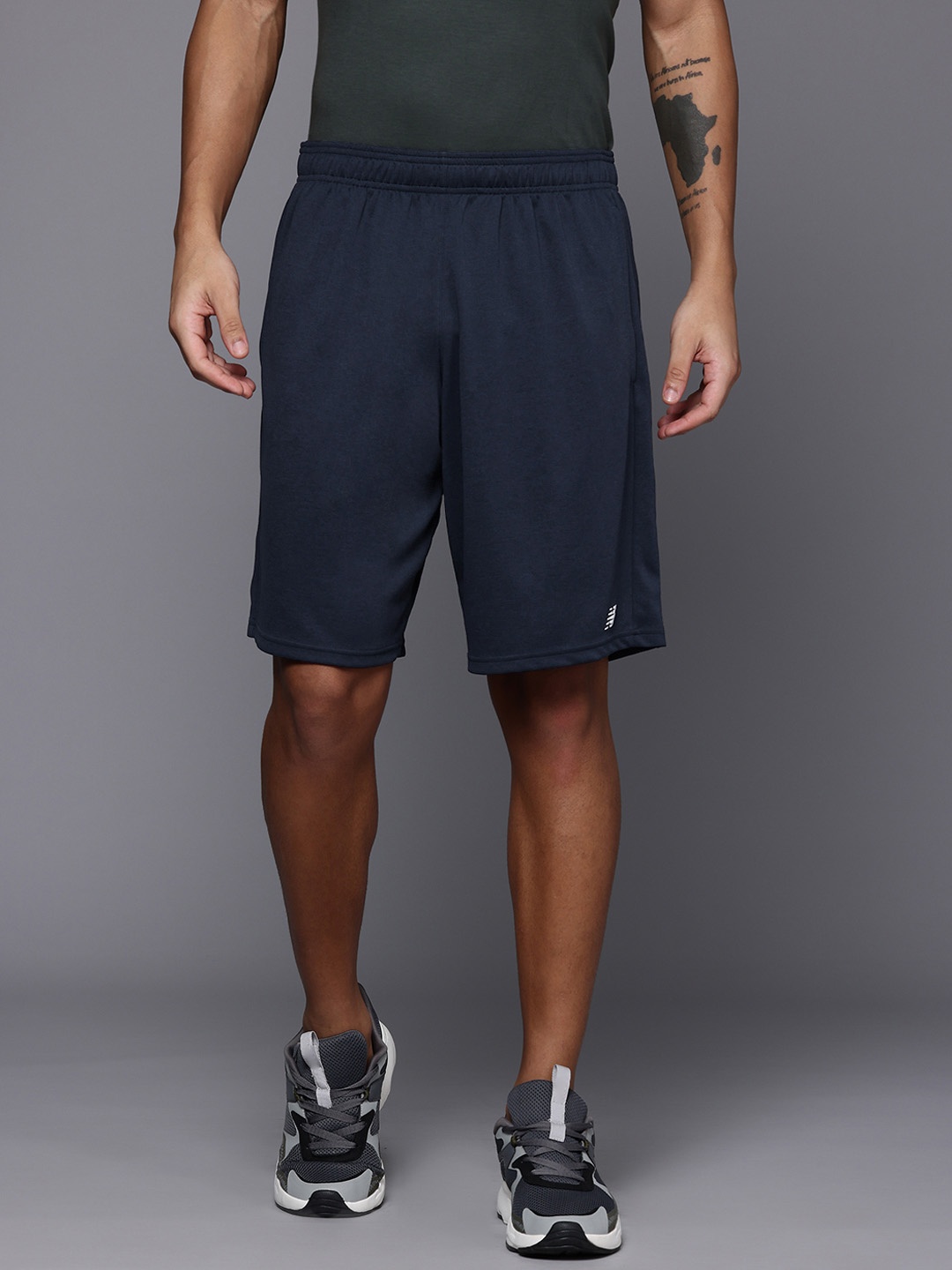 

New Balance Men Eclipse Sports Shorts, Navy blue