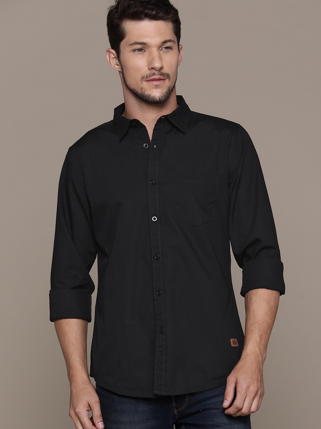 

Roadster Men Relaxed Pure Cotton Casual Shirt, Black