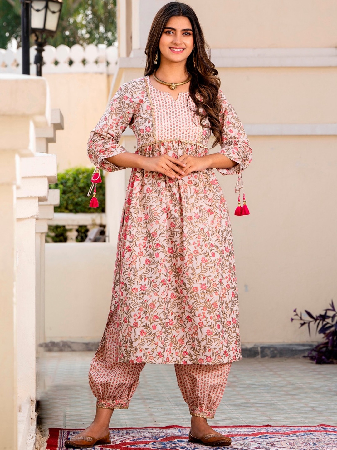 

HERE&NOW Floral Printed Gotta Patti Pure Cotton Straight Kurta With Salwar, Pink