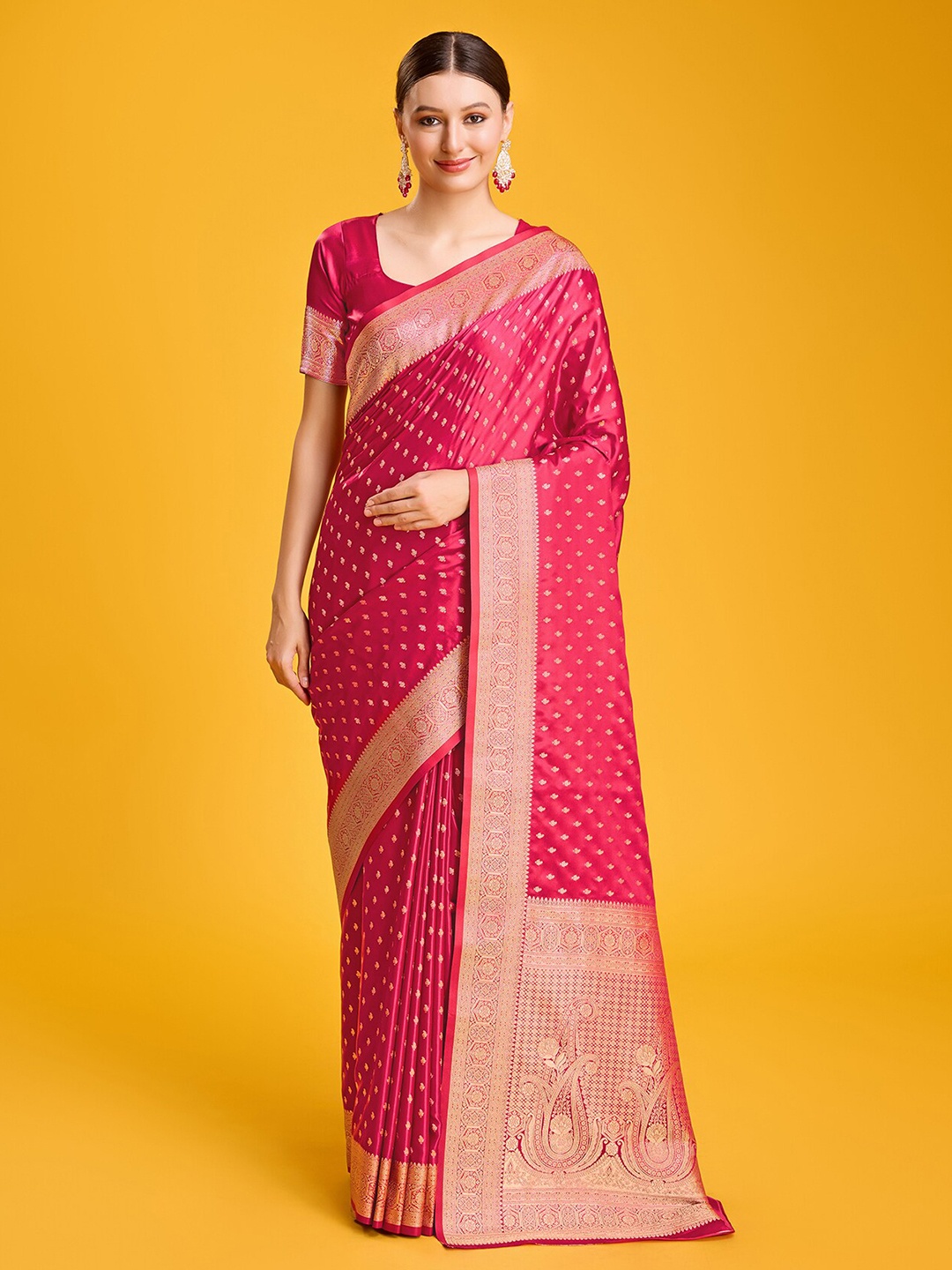 

MONJOLIKA FASHION Woven Design Zari Silk Blend Banarasi Saree, Pink