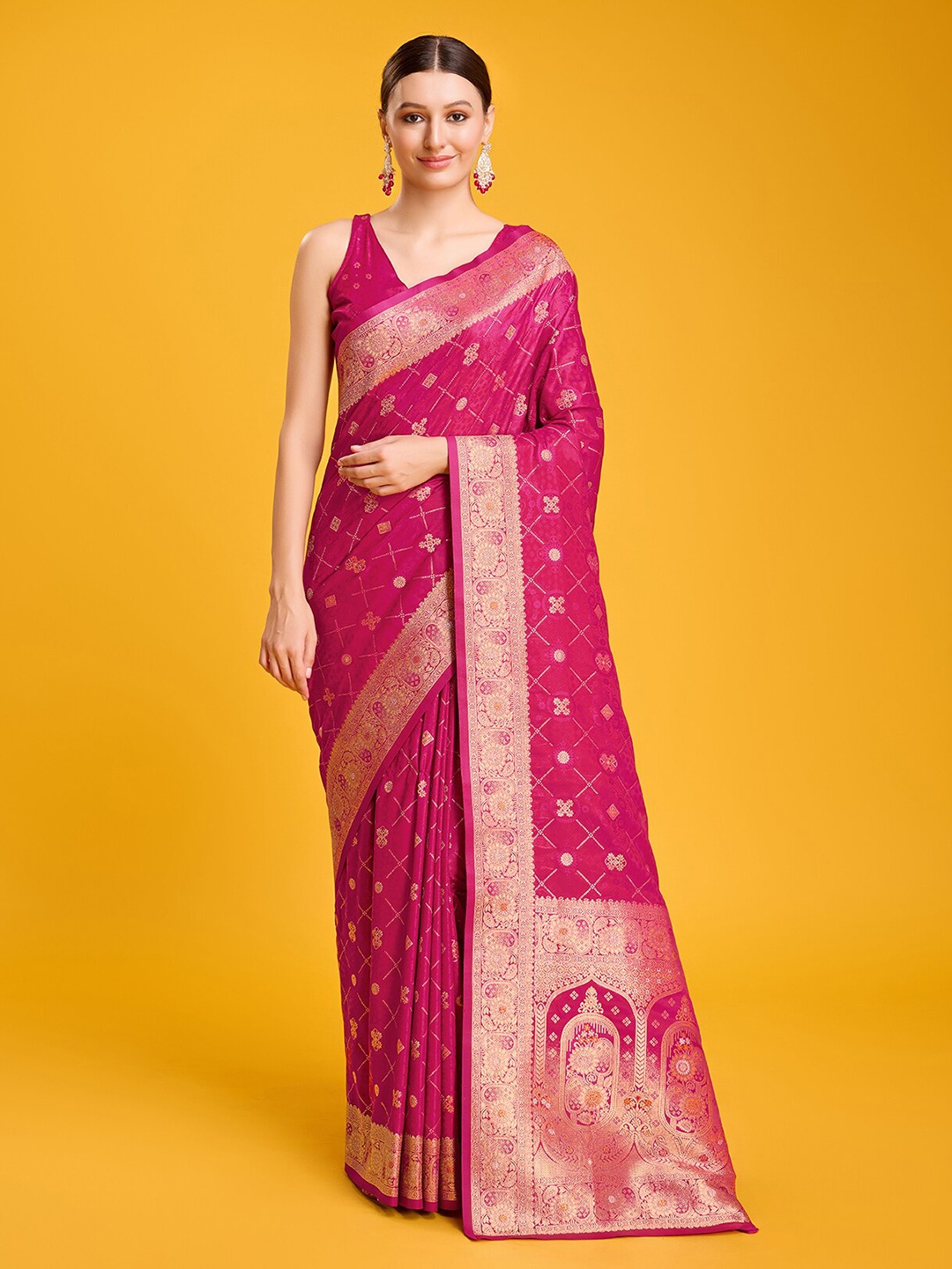 

MONJOLIKA FASHION Woven Design Zari Silk Blend Banarasi Saree, Magenta