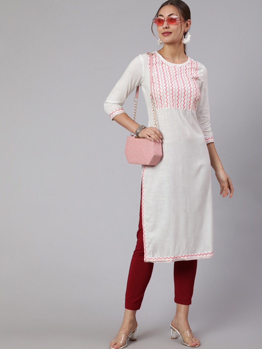 

STYLE ANGEL Floral Yoke Design Three-Quarter Sleeves Round Neck Thread Work Kurta, White