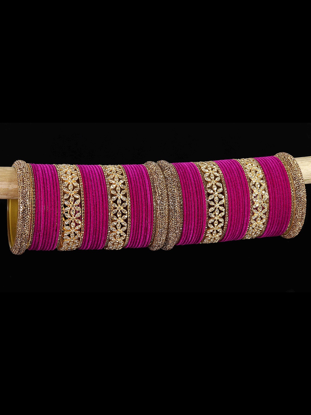 

LAVAZZA Set of 68 Zircon-Studded Metal Velvet Bangles Chuda Set, Magenta