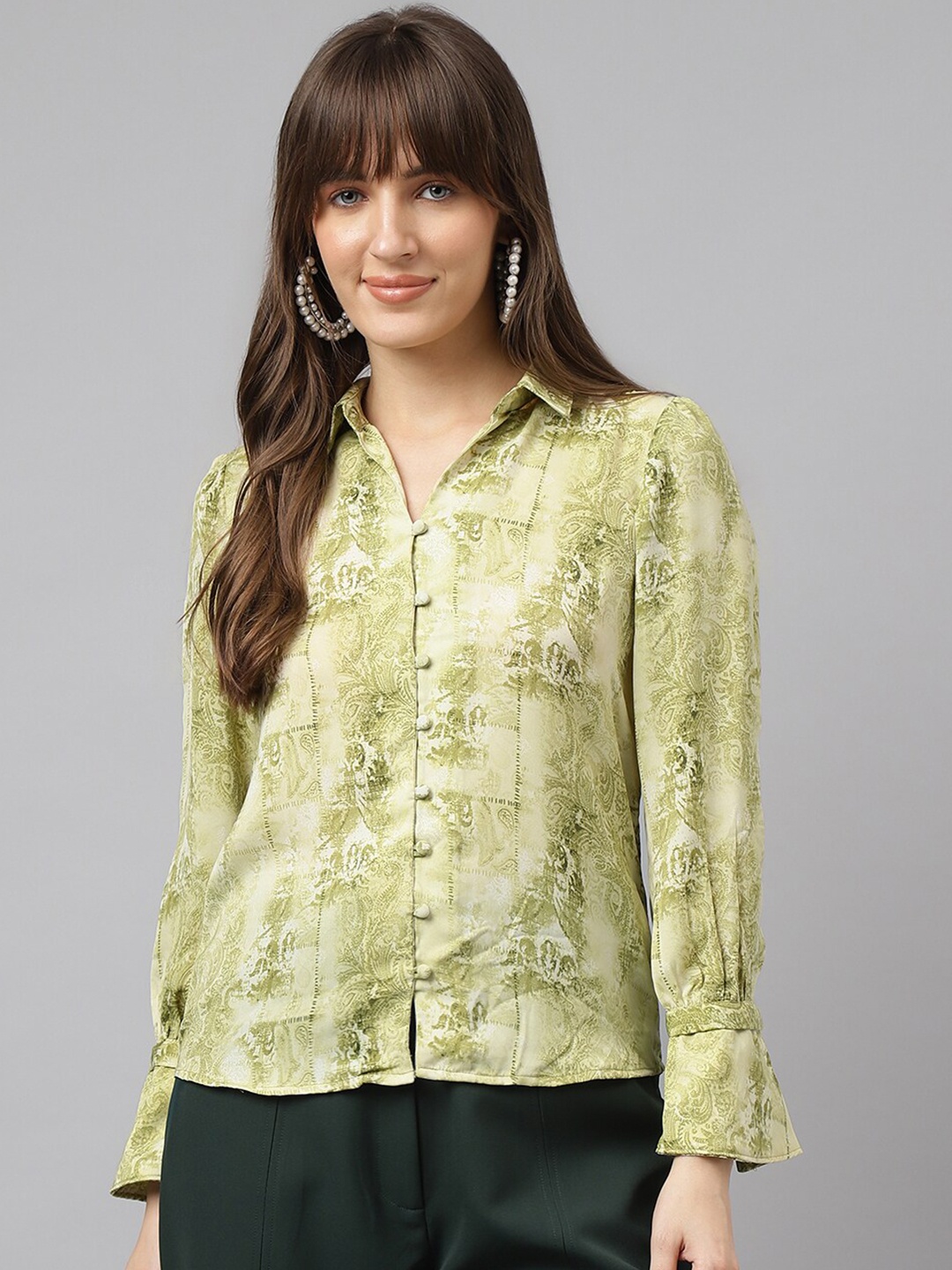 

Latin Quarters Women Floral Opaque Printed Casual Shirt, Green