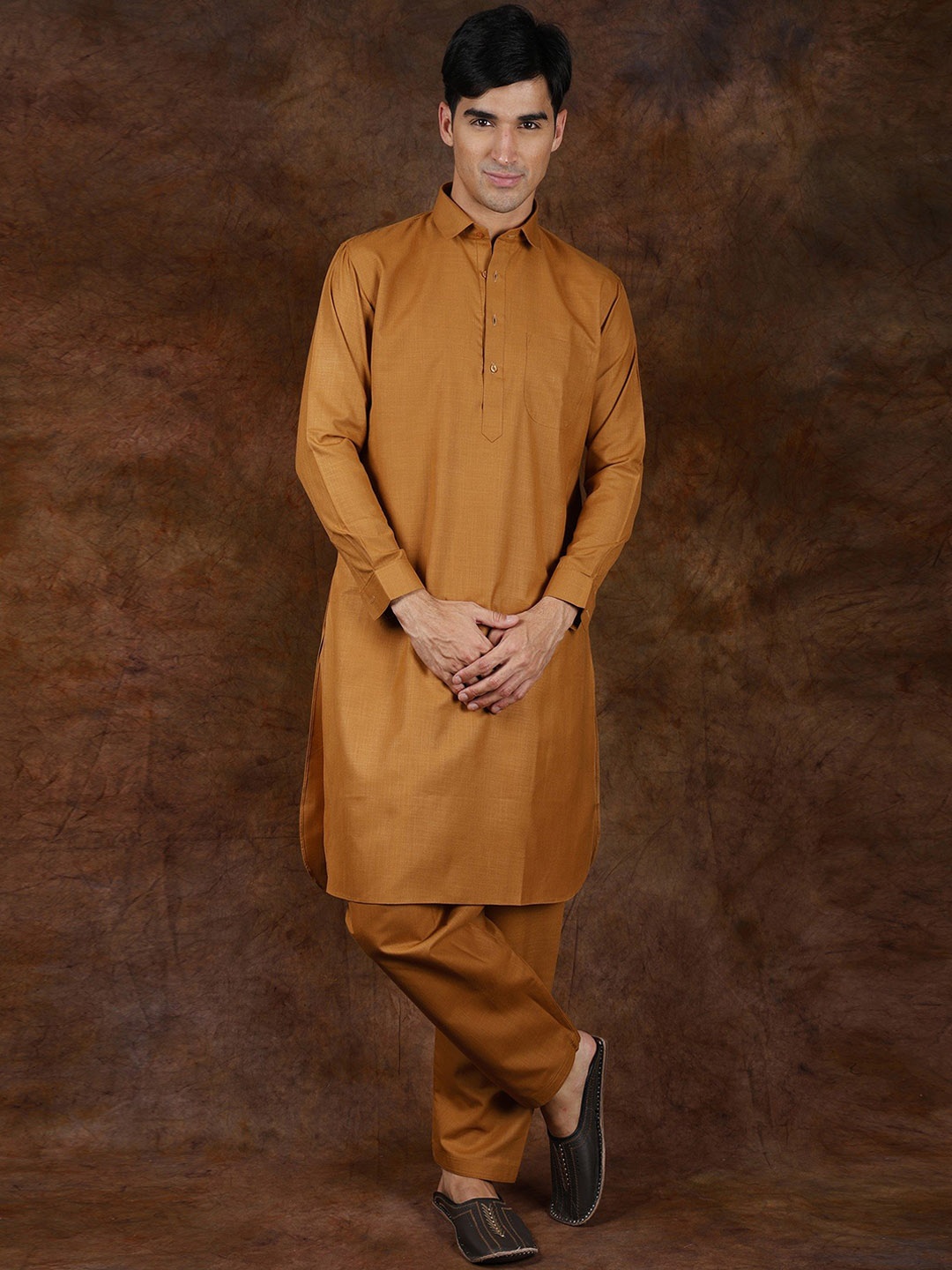 

Exotic India Cathay Spice Plain Pure Cotton Pathani Kurta Pajama Set with Front Pocket, Brown