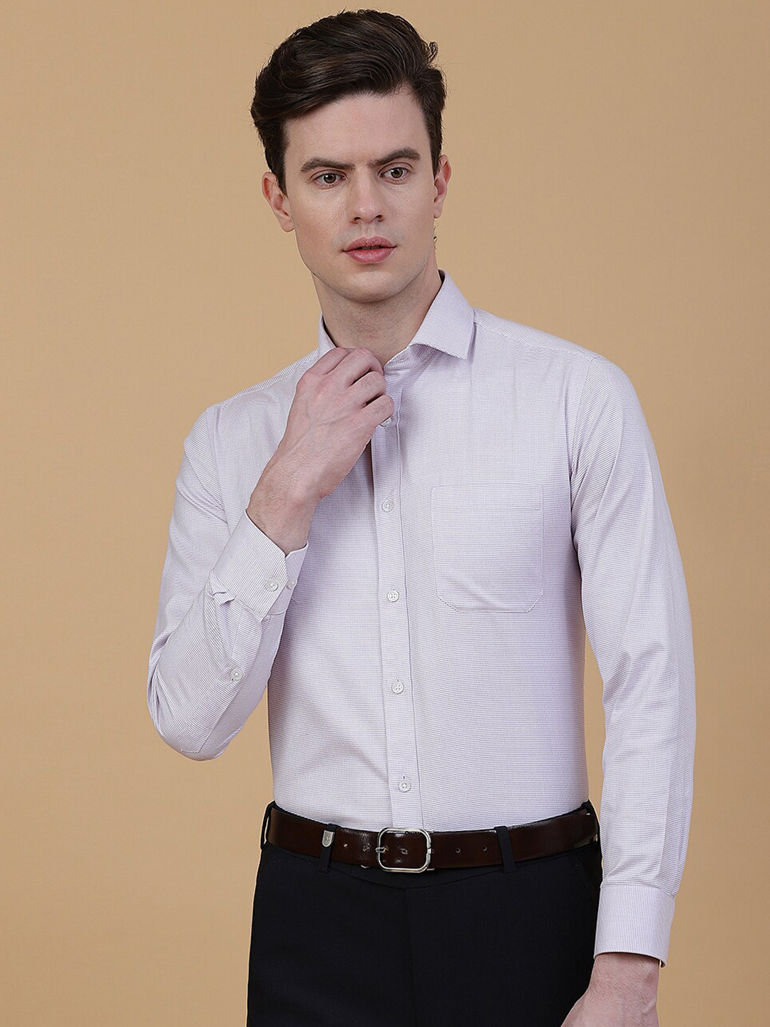 

Greenfibre Men Slim Fit Opaque Formal Shirt, Purple