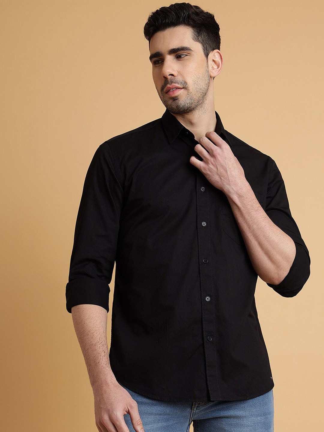 

JADE BLUE Men Solid Slim Fit Opaque Casual Shirt, Black