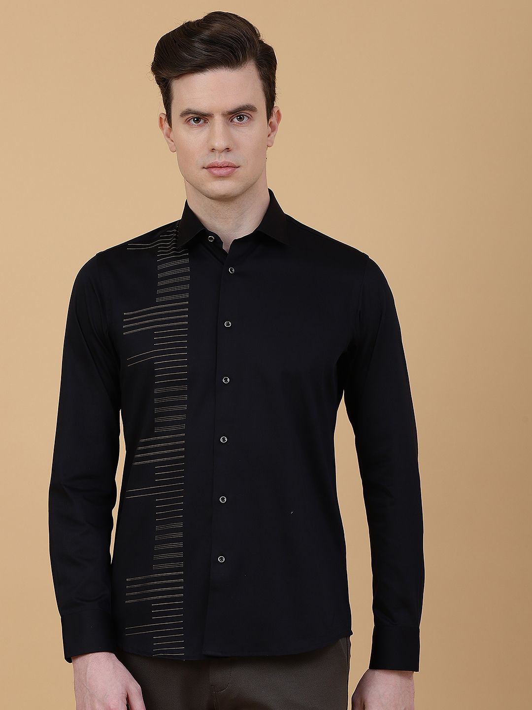 

JB STUDIO Men Slim Fit Horizontal Stripes Opaque Partywear Shirt, Black