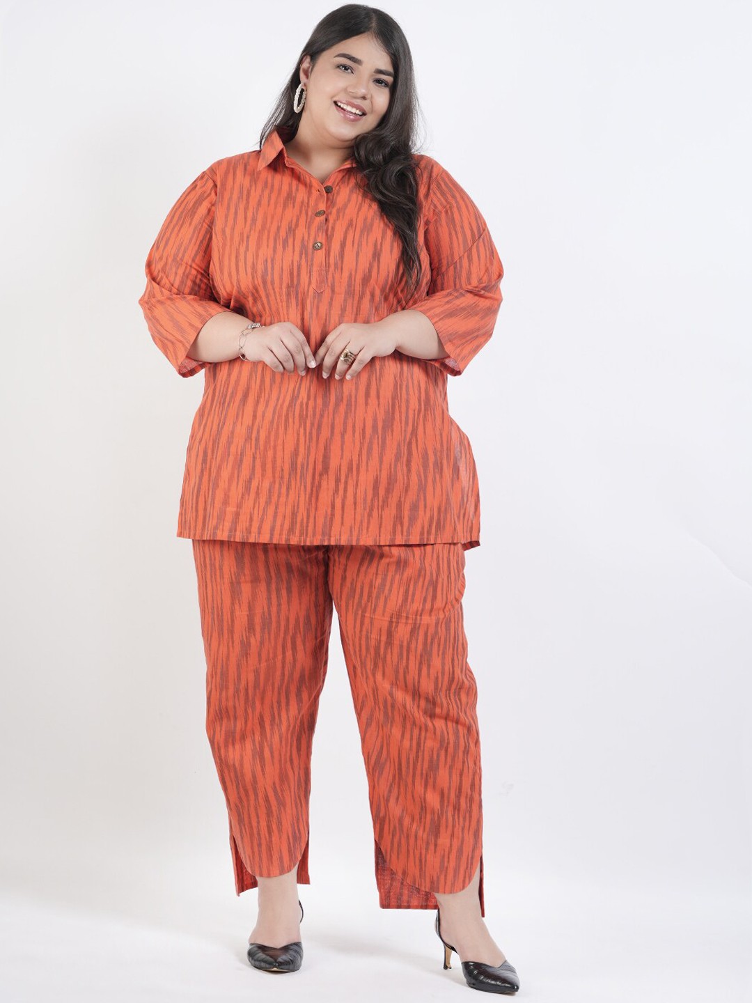 

LastInch Plus Size Printed Pure Cotton Top With Trousers Co-Ords, Orange