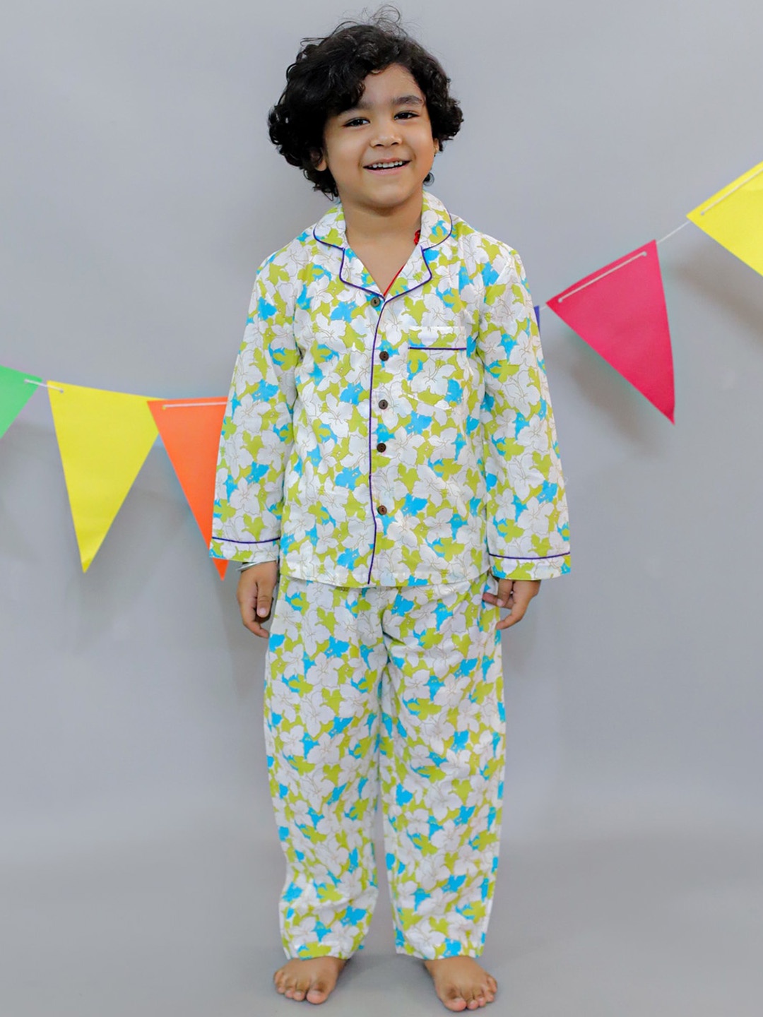 

UNBIND Boys Floral Printed Lapel Collar Pure Cotton Night suit, Green