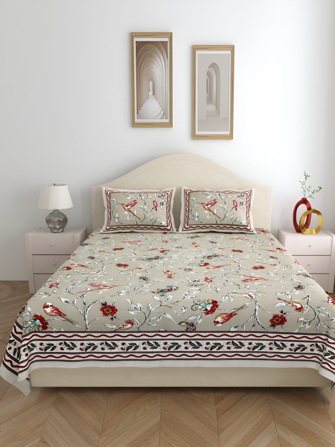 

SHOOLIN Grey & White Floral Printed Queen Bedsheet with 2 Pillow Covers