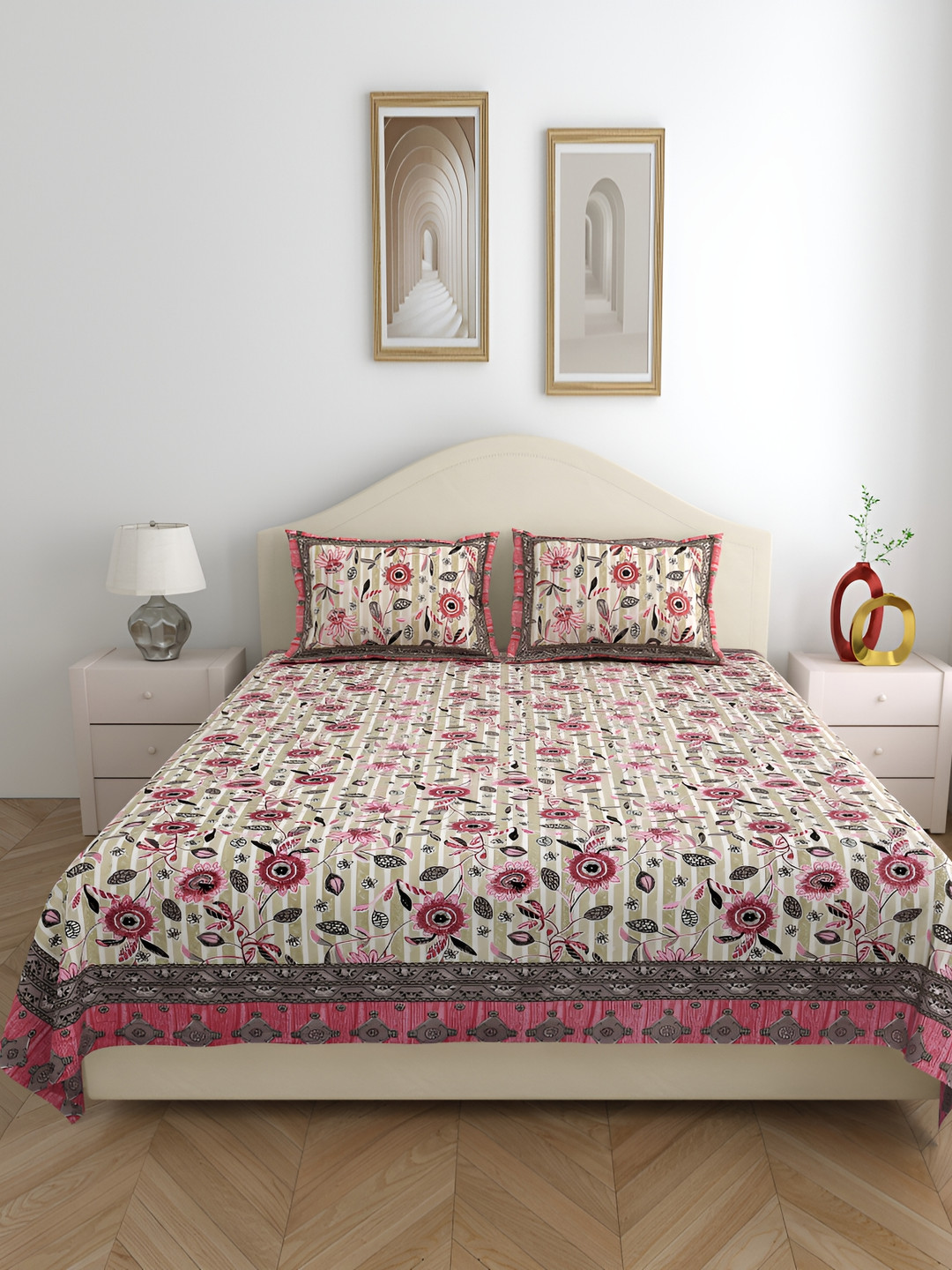 

SHOOLIN White & Pink Floral Pure Cotton Queen Bedsheet with 2 Pillow Covers