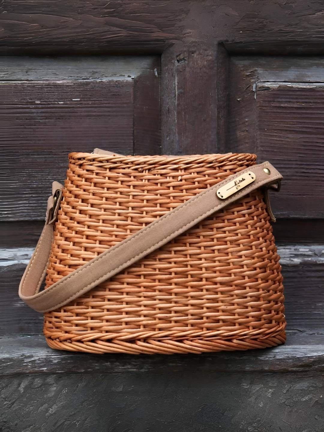 

Peepul Tree Wicker Fruit and Vegetable Basket, Brown