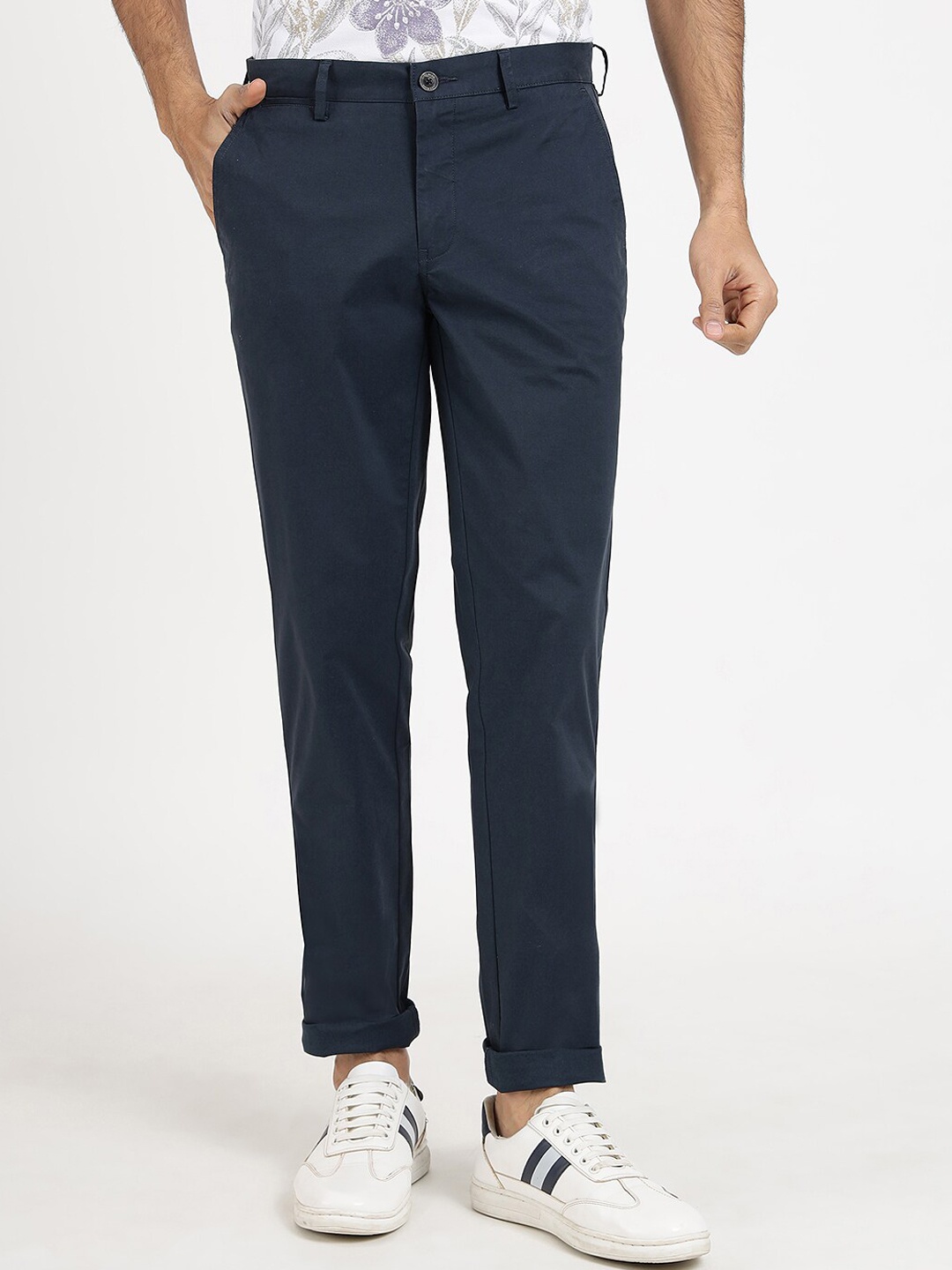 

JADE BLUE Men Slim Fit Pure Cotton Chinos Trouser, Navy blue