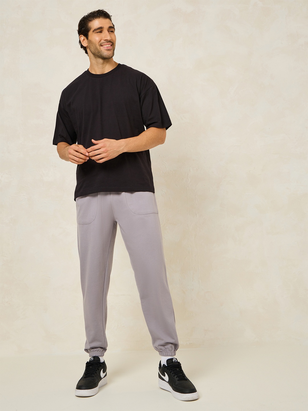 

Styli Men Oversized Terry Jogger with Panel Pocket & Elasticated Cuff, Charcoal