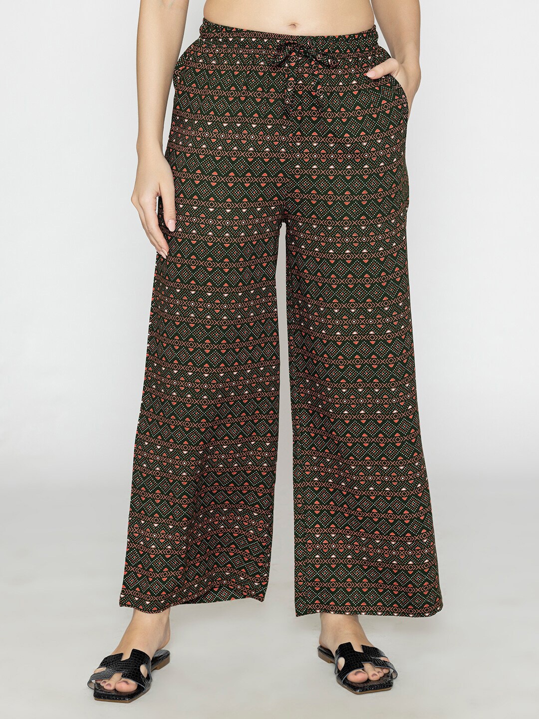 

Bonjour Women Floral Printed Flared Knitted Palazzos, Black