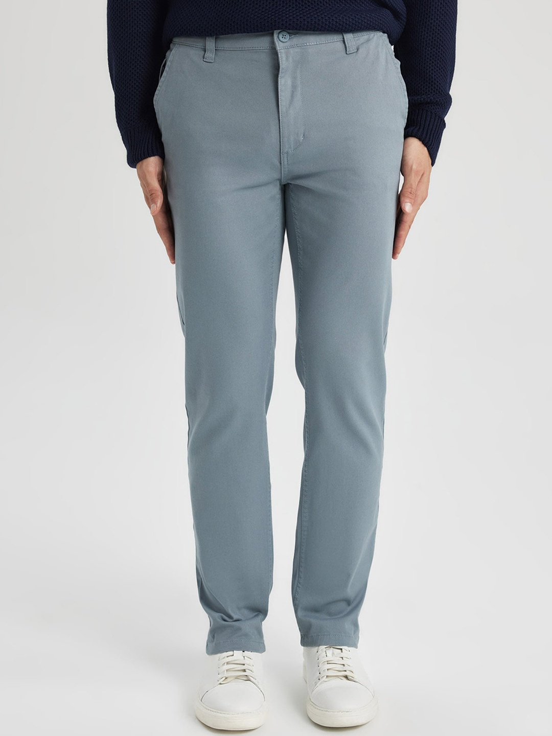

DeFacto Men Mid Rise Chinos Trousers, Grey