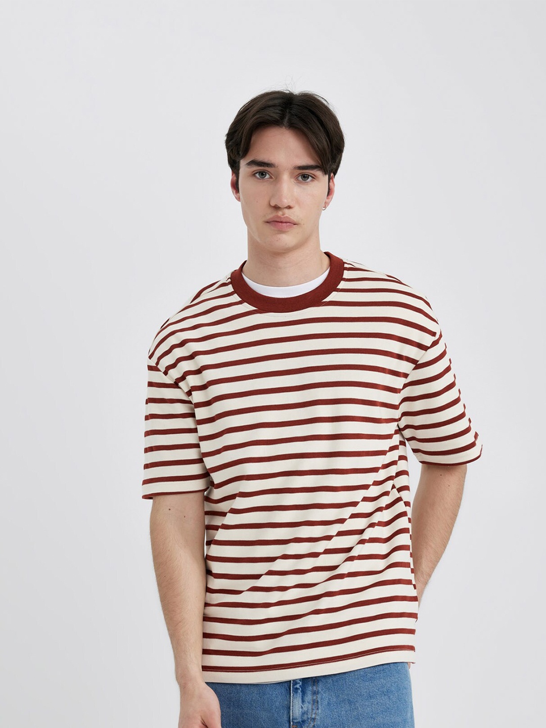 

DeFacto Men Striped T-shirt, Cream