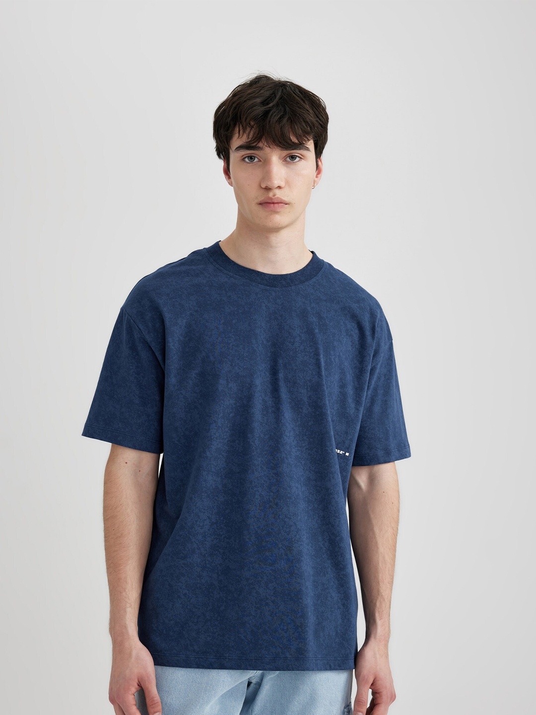 

DeFacto Men pure cotton Short Sleeves Regular Fit T-shirt, Navy blue
