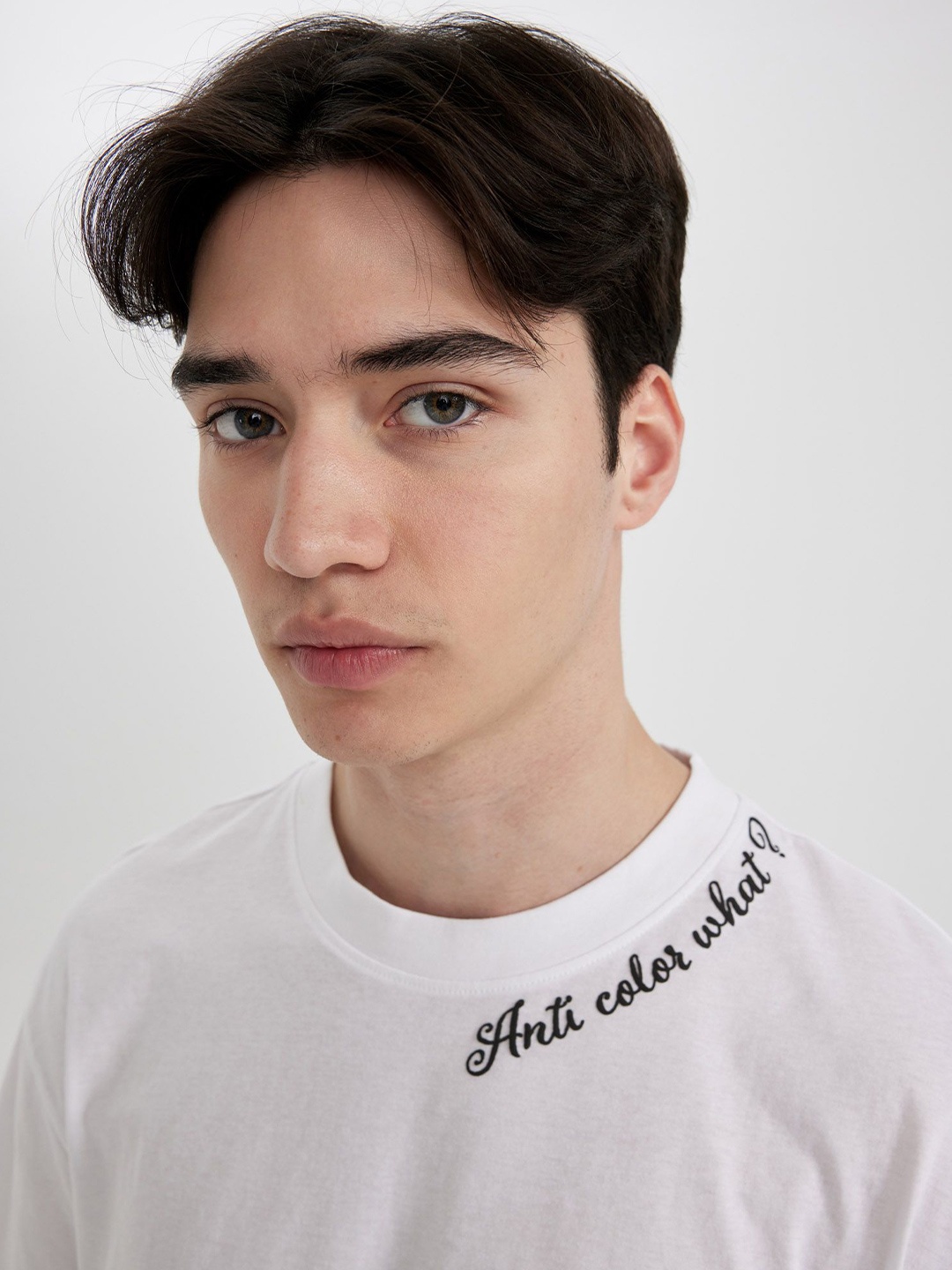 

DeFacto Men Typography T-shirt, Na