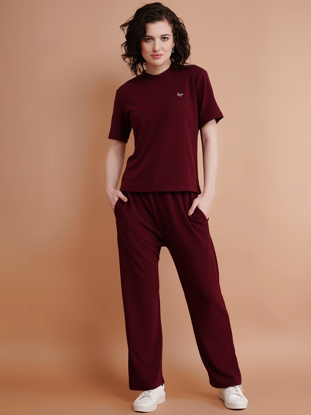 

Lugo Round Neck Pure Cotton T-Shirt With Trousers, Maroon