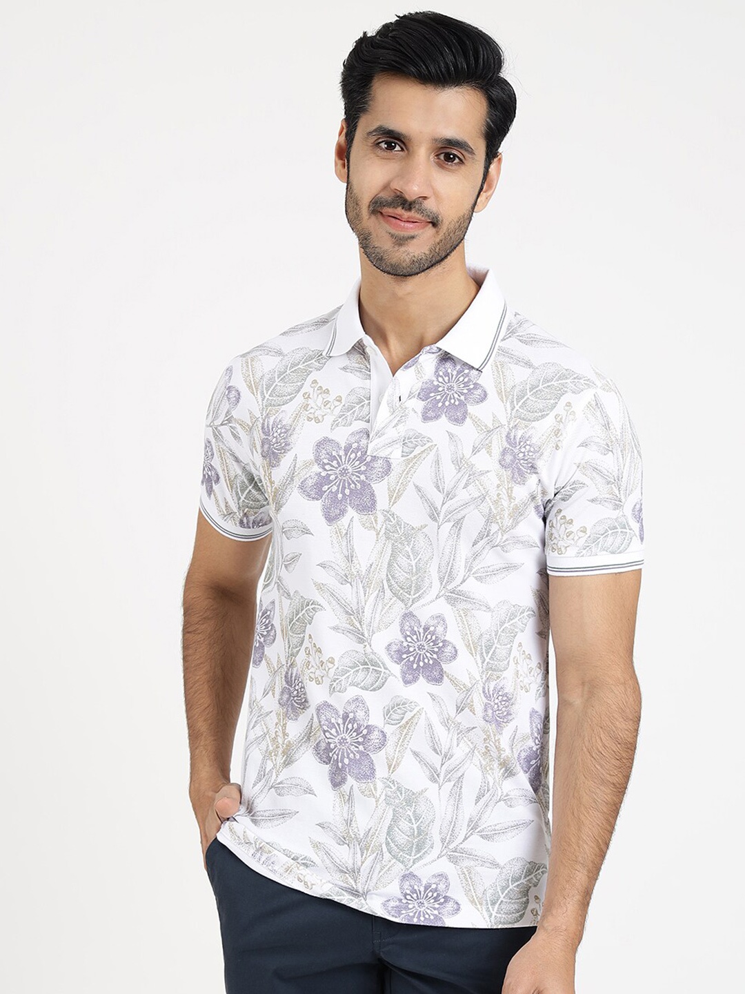 

Greenfibre Men Floral Printed Polo Collar Tropical Pockets Slim Fit T-shirt, White
